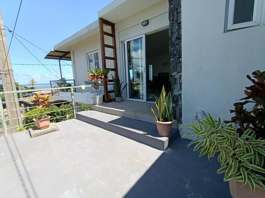 Surf House Holidays Ruisseau Creole Экстерьер фото